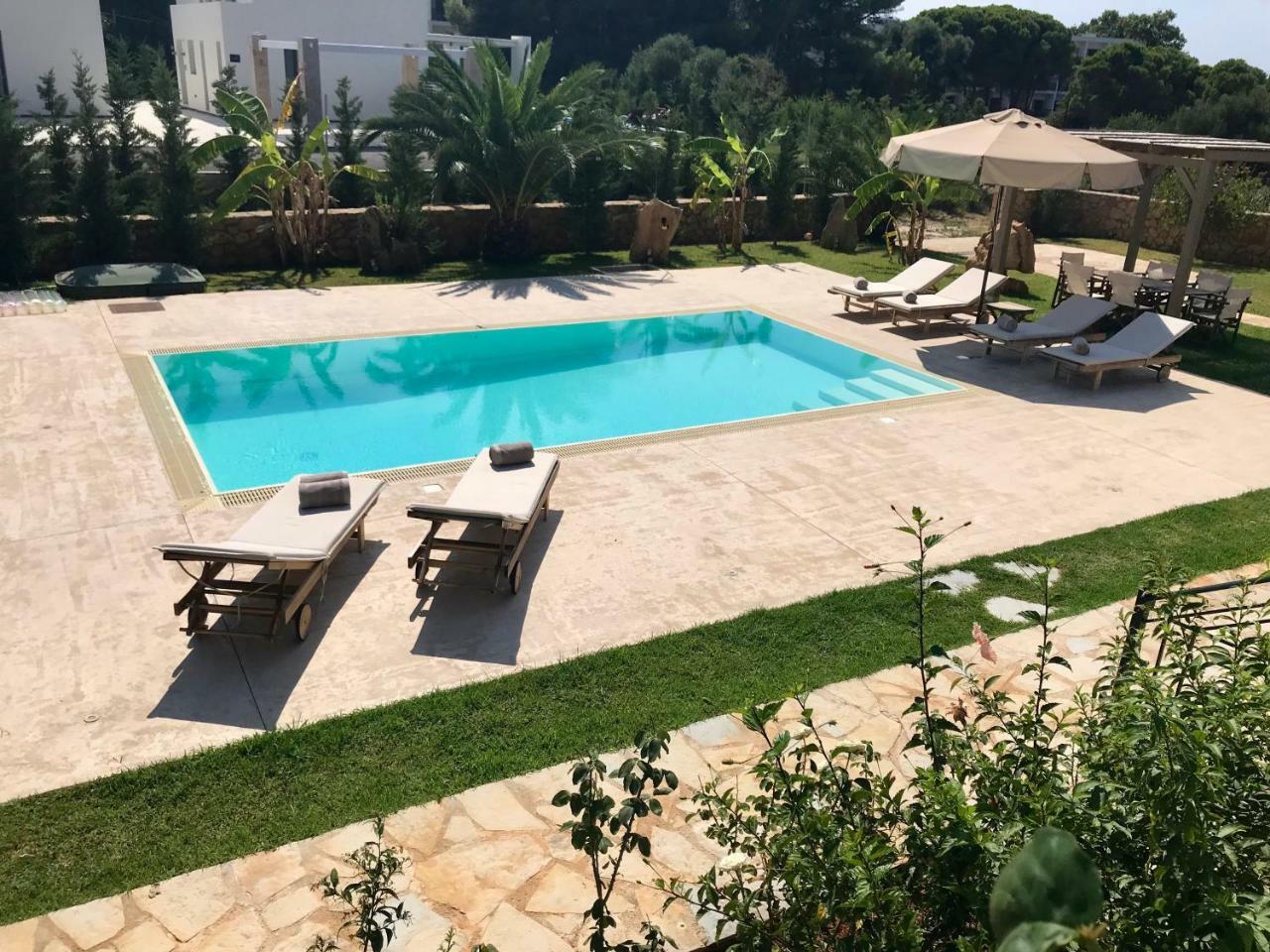Dolce Vita East Свороната Екстериор снимка
